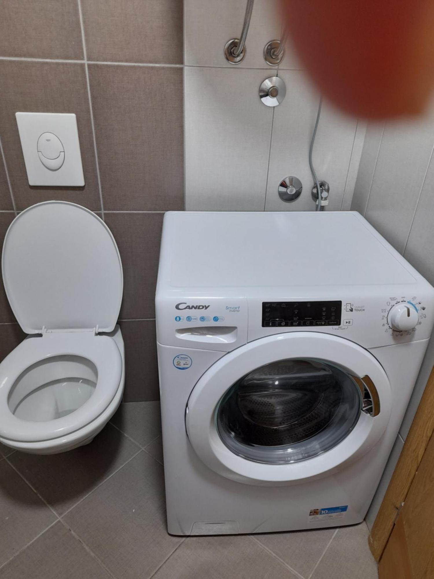 Ogi Apartman Appartement Podgorica Buitenkant foto
